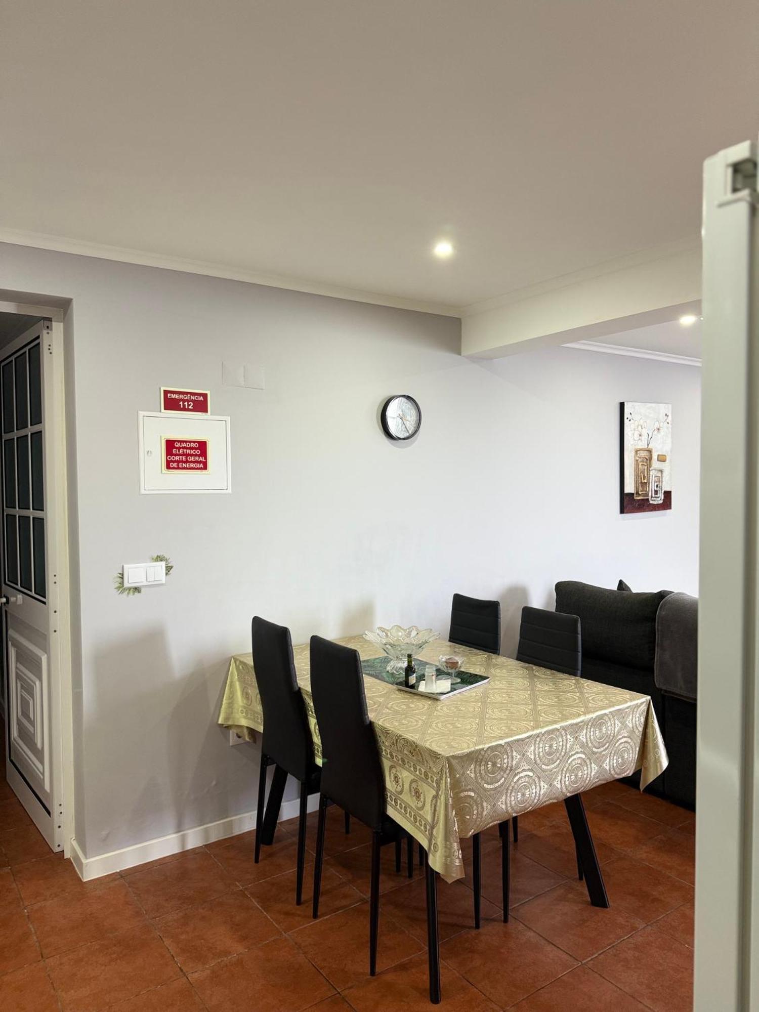 Appartement Gouveia Family Escape à Machico  Extérieur photo
